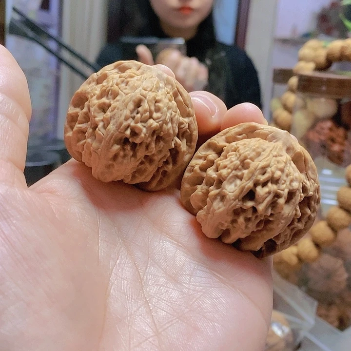 【闪购商品】文玩核桃把件41霞云岭