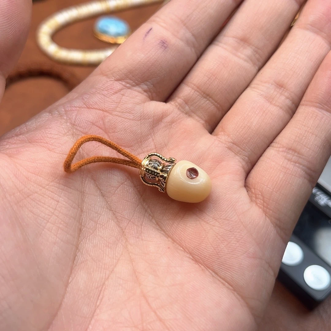 玛瑙/玉髓三通合金领****G