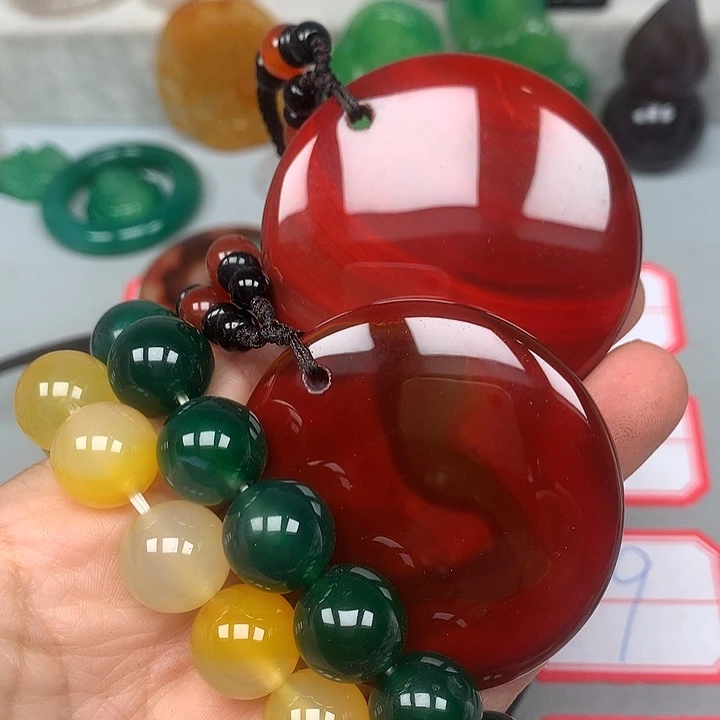 笑***生玛瑙/玉髓未镶嵌颈饰