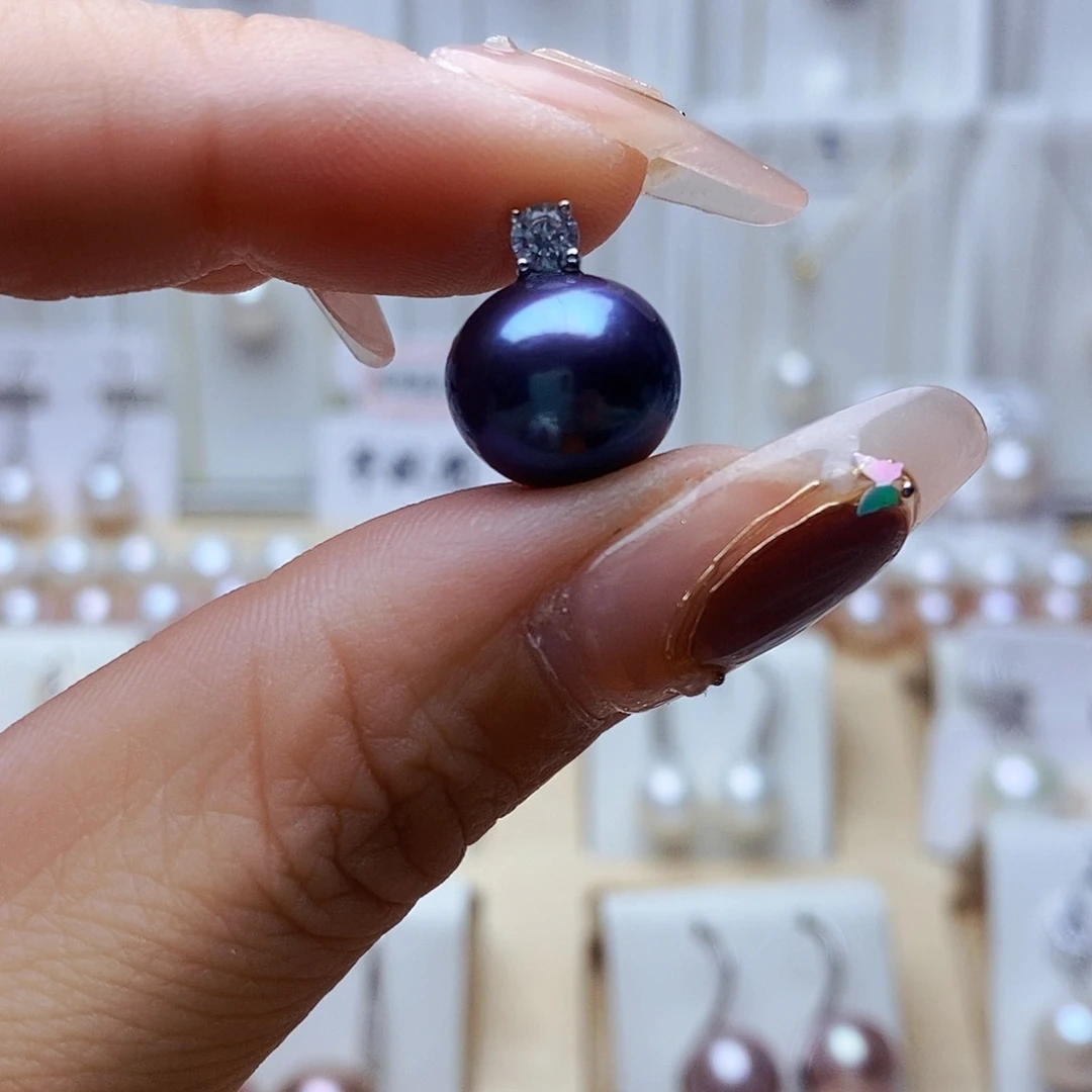 淡水珍珠吊坠(赠链)银S925镶嵌