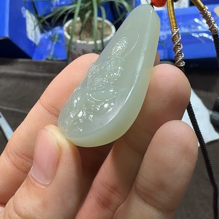 未镶嵌和田玉（糖玉）车挂