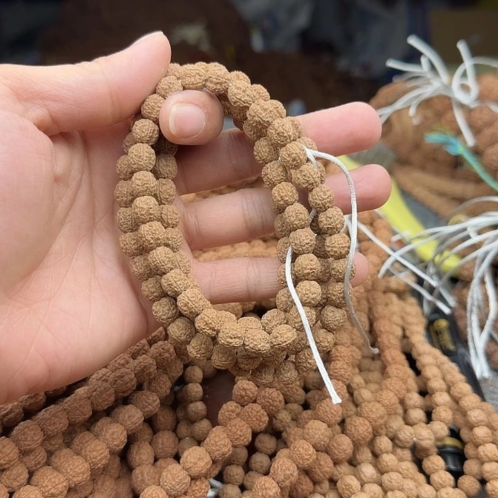 冰***莹金刚菩提吊坠谢谢