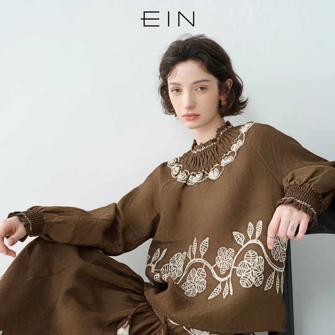 EIN/言波嬉牧野花影苎麻印花花瓣领长袖上衣2025早秋新款