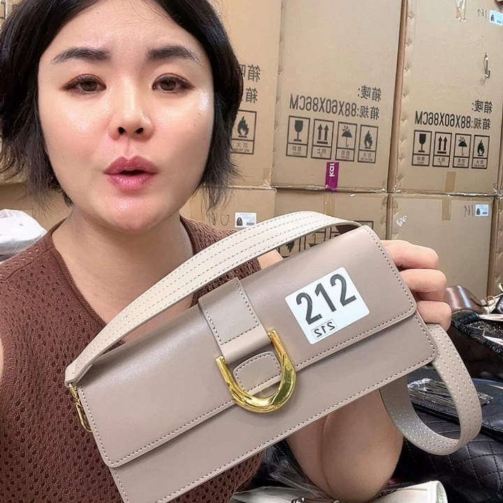 PVC吧包包包包包包吧