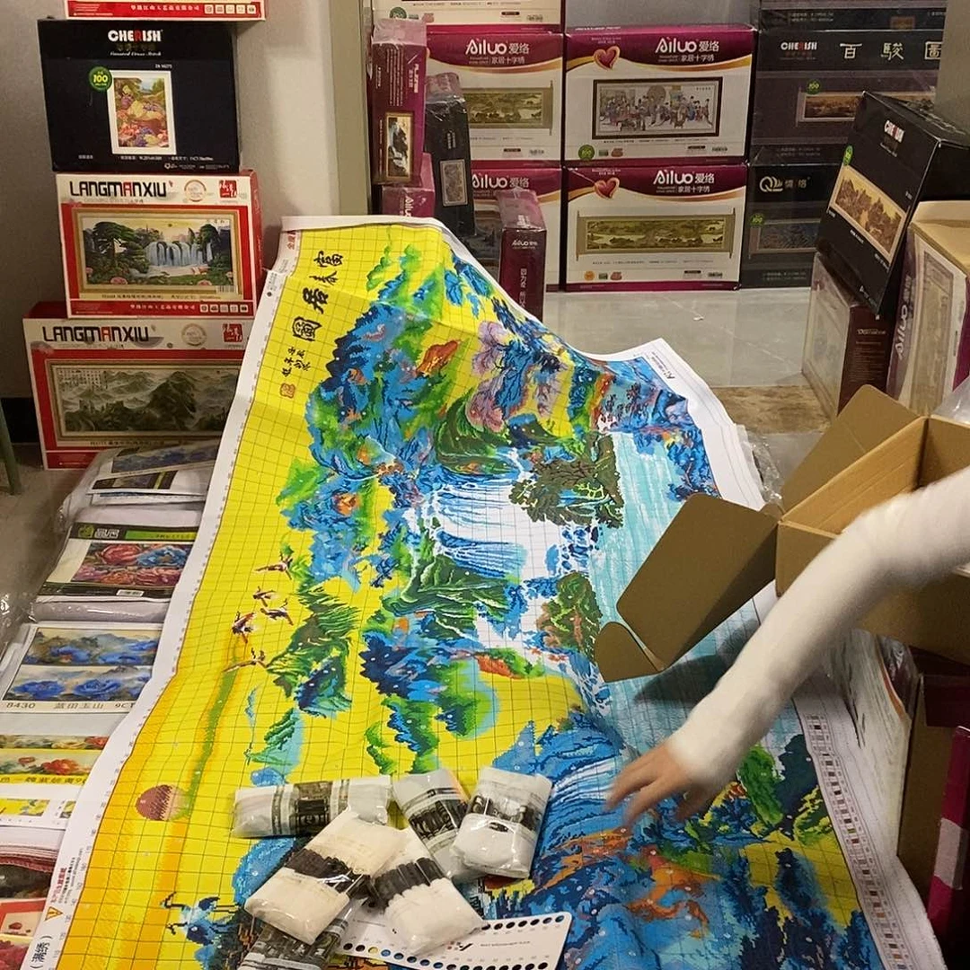 维纶老版本富春山居图中格