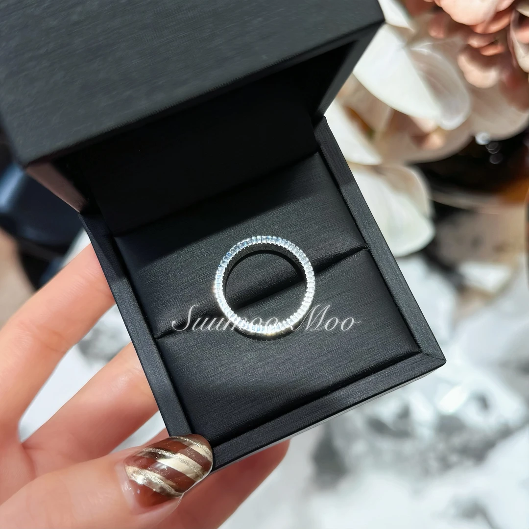 925银合成锆石戒指 经典时尚设计款戒指 925通体银