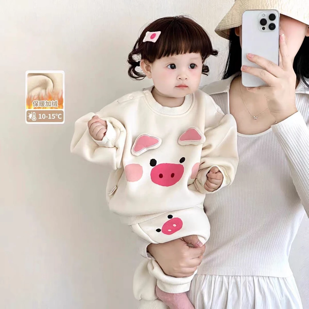 女童秋冬装套装2025新款洋气小月龄加绒卫衣女宝宝冬季分体两件套