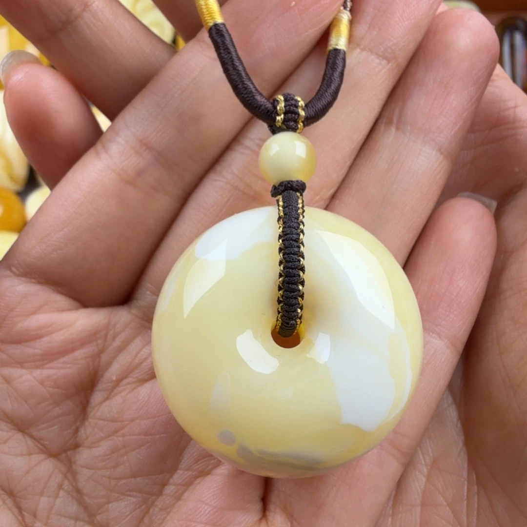 琥珀未镶嵌颈饰纯天然琥珀蜜蜡无优化