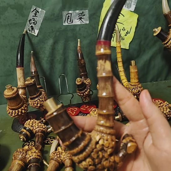 红***客贵州特色竹根烟斗工艺品手把件