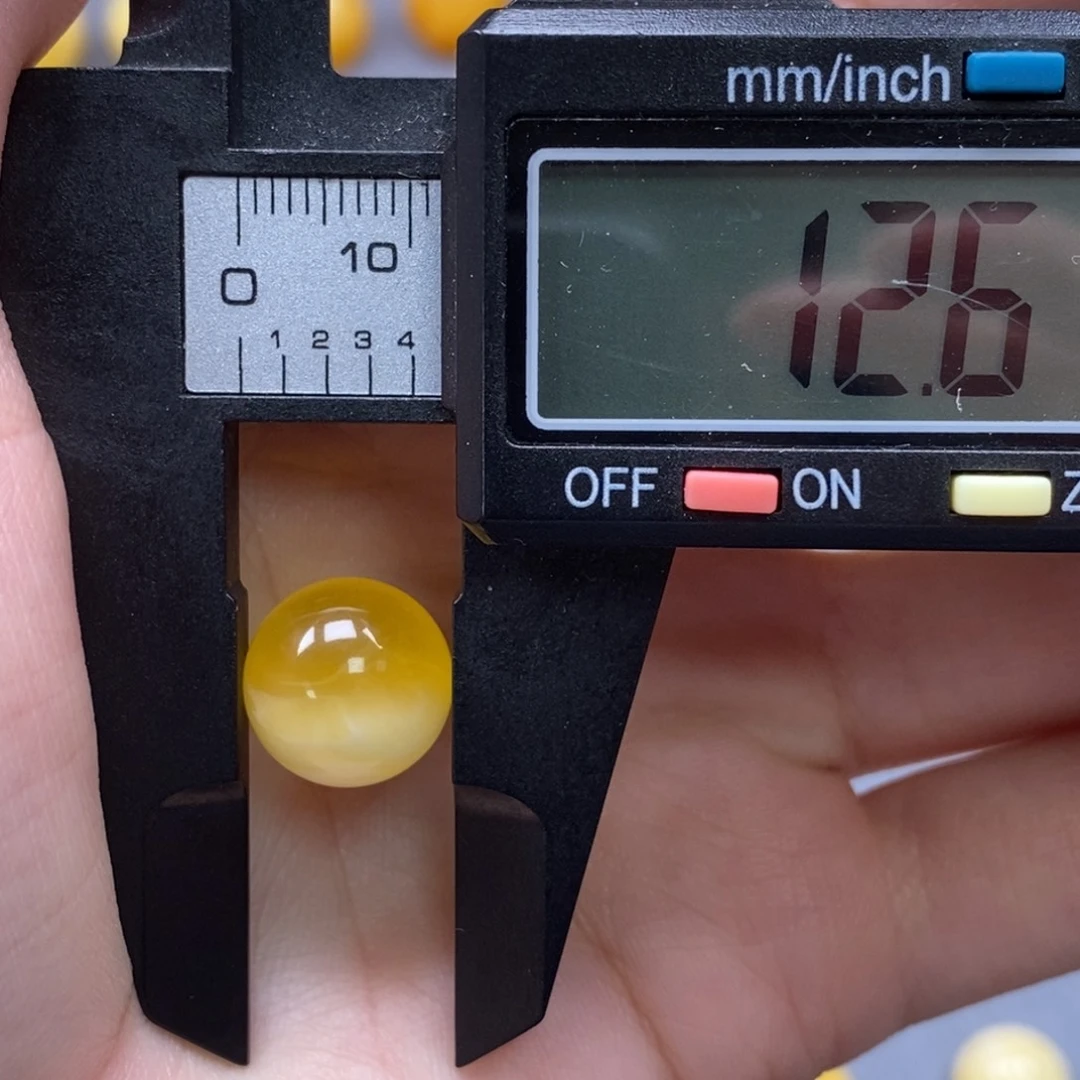 裸石琥珀未镶嵌纯天然