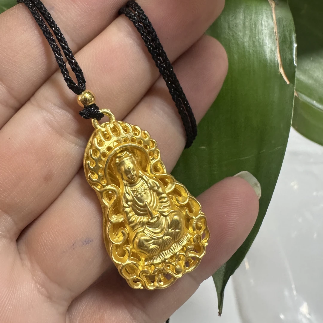 B8高端精致饰品（火焰观音绑黑绳）