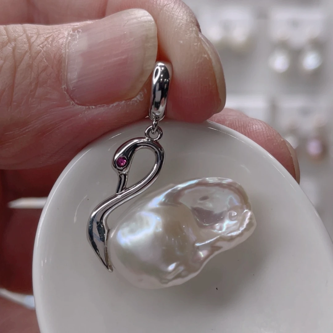 颈饰未镶嵌淡水珍珠