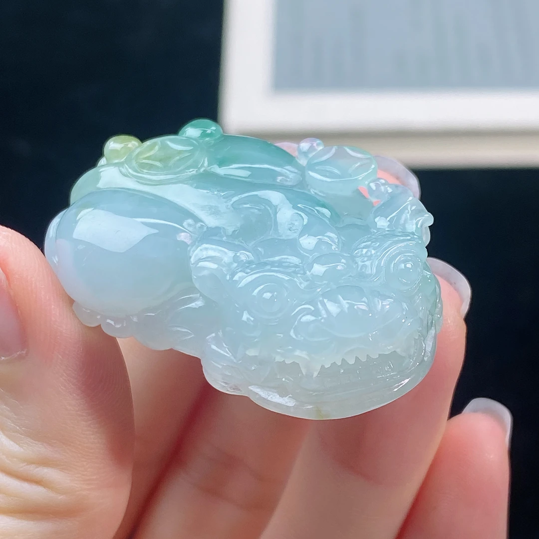 冰润飘黄飘花如意貔貅吊坠 天然A货缅甸翡翠貔貅挂件44-26-12mm