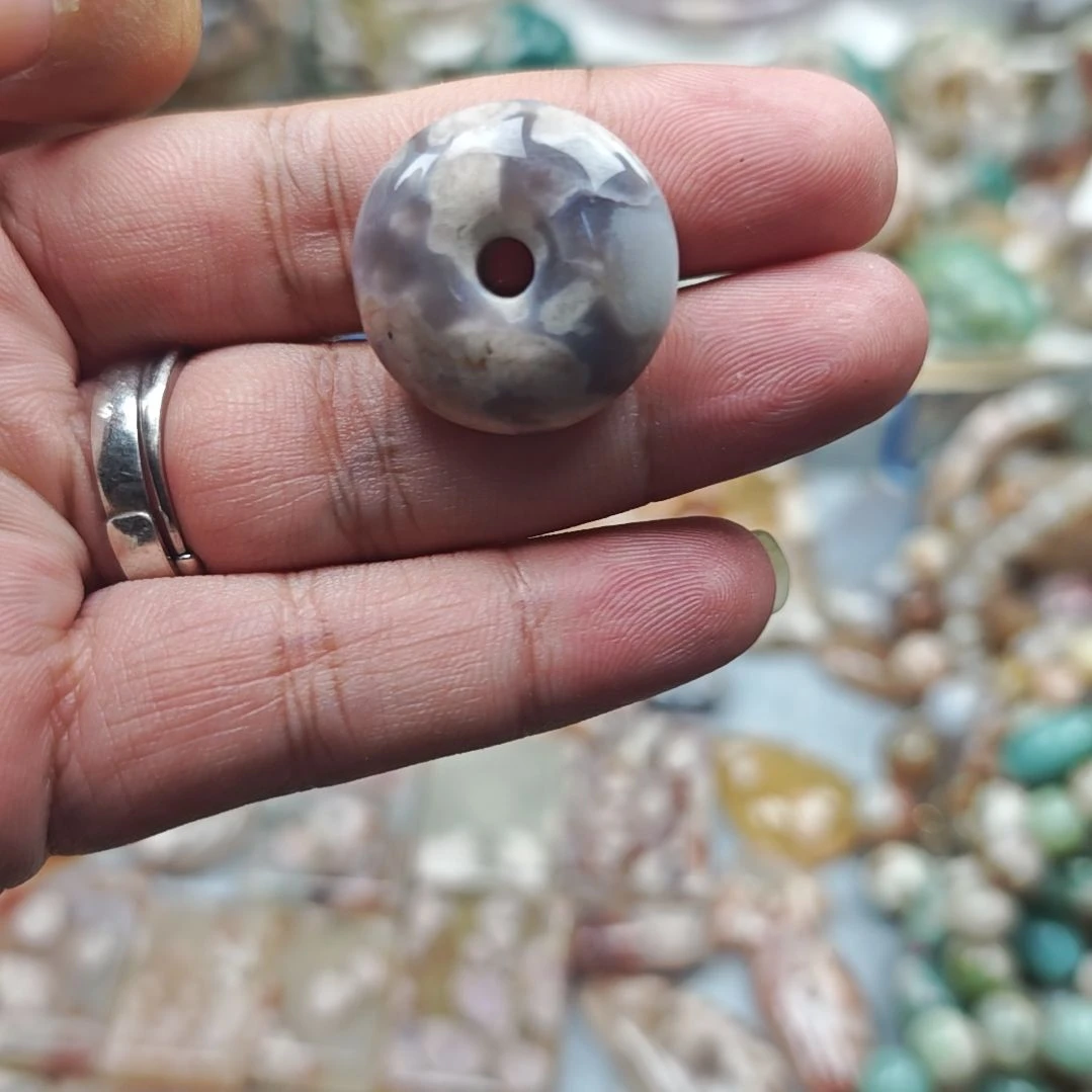 玛瑙/玉髓未镶嵌珠宝奇石