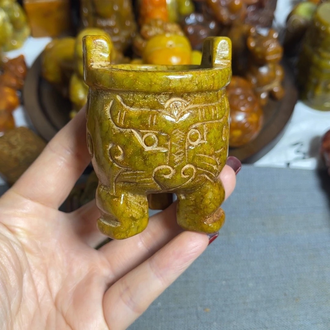 蛇纹石玉合金颈饰