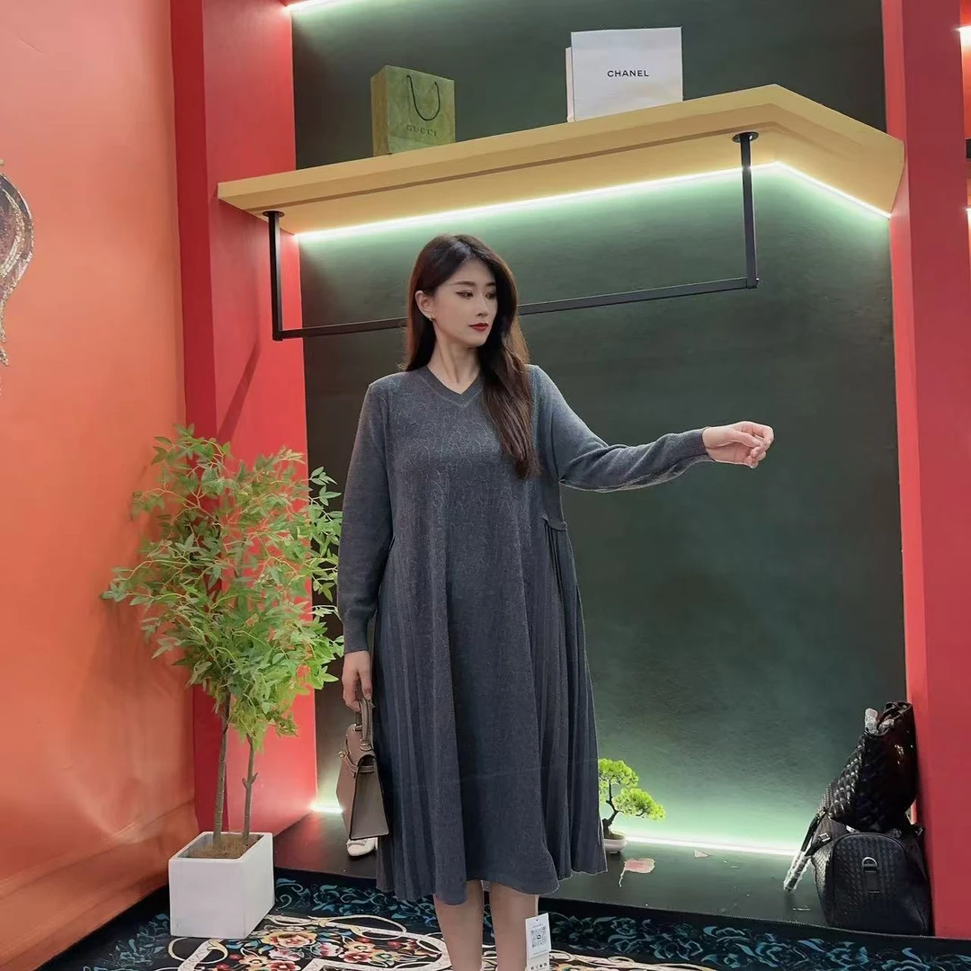 177多金大码气质减龄长款A字裙子春秋季设计长袖连衣裙女