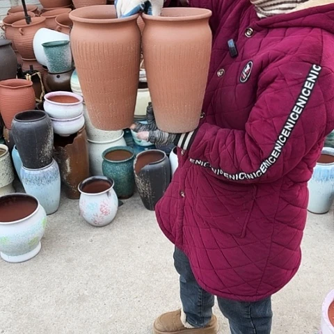 口14高26瑕疵盆子。