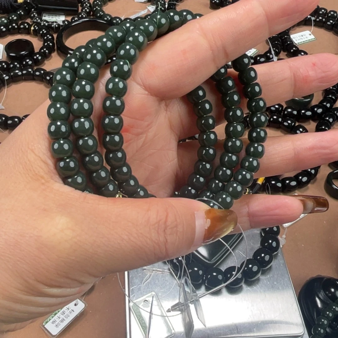 @***姚和田玉未镶嵌手串