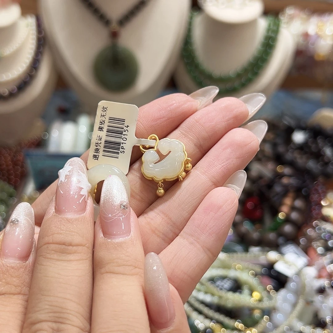 颈饰银S925镶嵌和田玉财****女