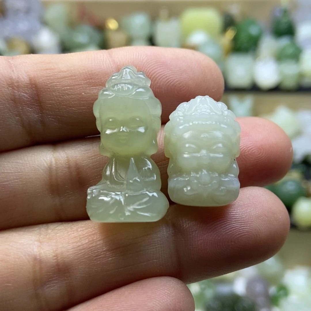 和田玉颈饰未镶嵌张*