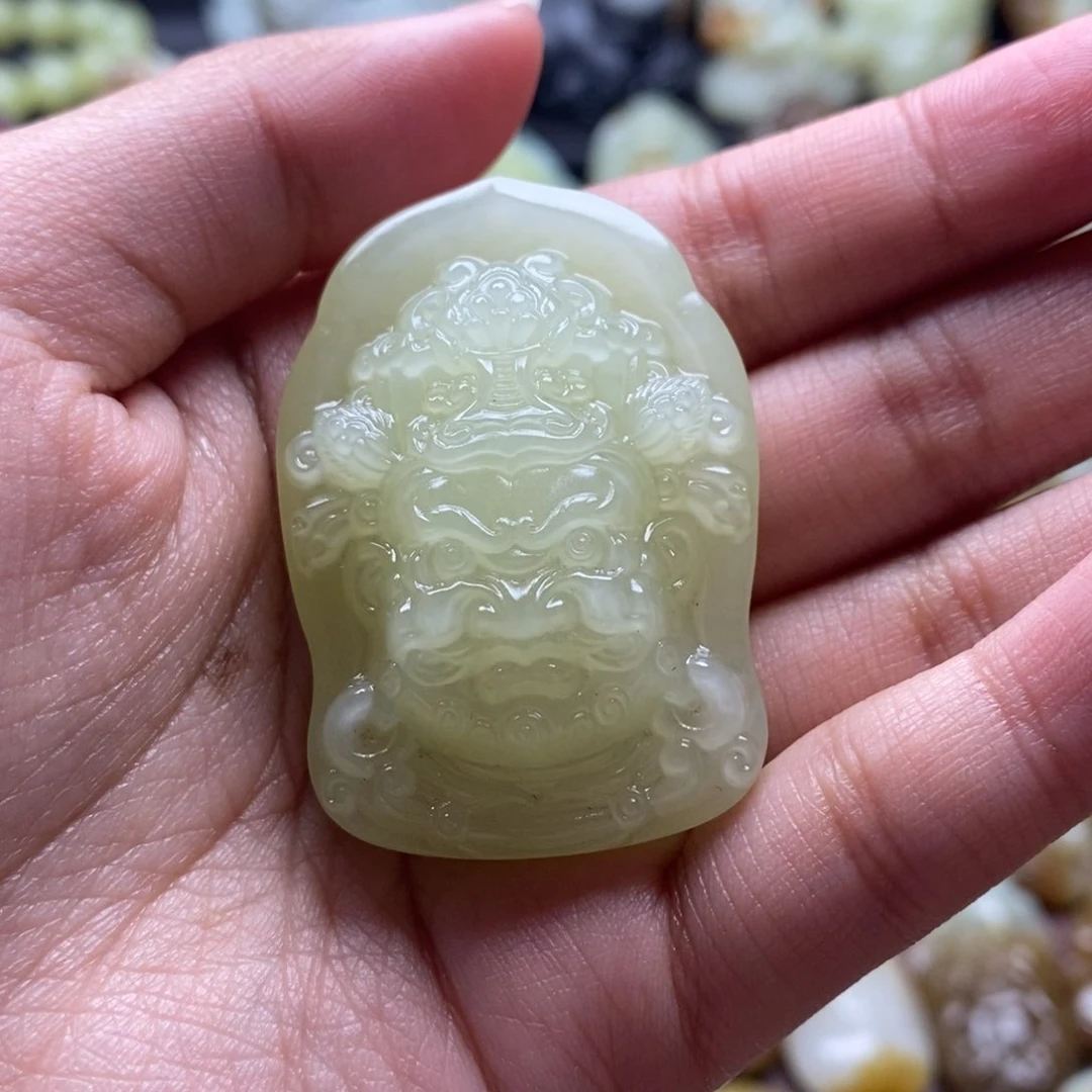 吊坠(不含链)未镶嵌和田玉（糖玉）