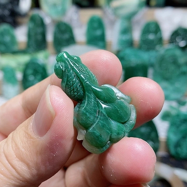 未镶嵌独山玉颈饰