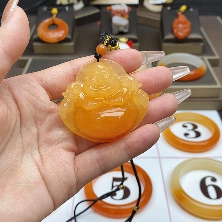 石英质玉（黄龙玉）未镶嵌吊坠