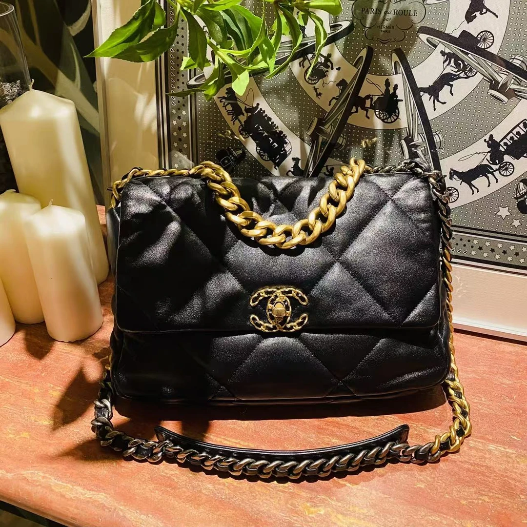 99新 Chanel/香奈儿 壹臻/21k黑金19bag中号/65932965/12期免息