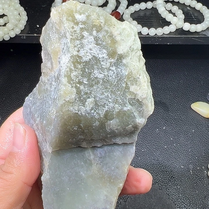 和田玉（糖玉）未镶嵌车挂