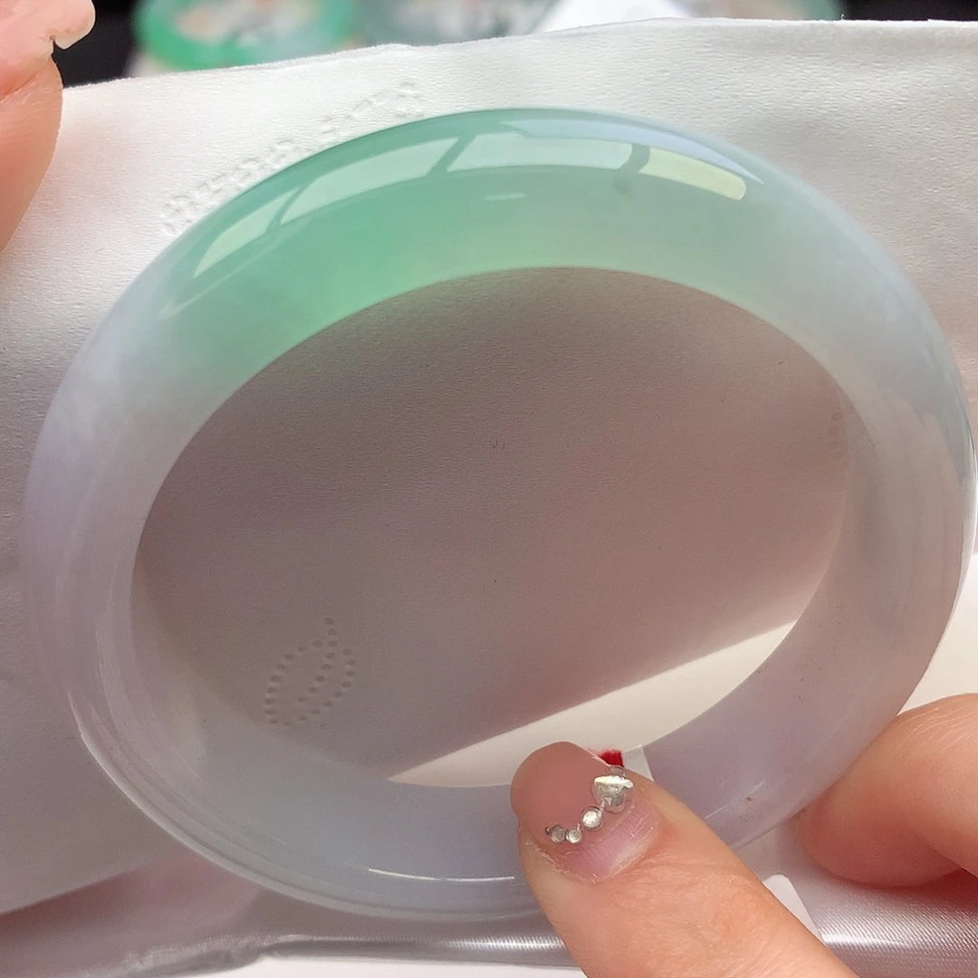 翡翠手镯未镶嵌天然翡翠55-56一抹阳绿