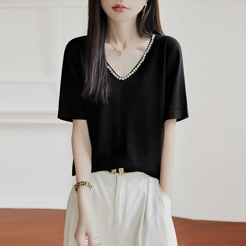 2025夏季重工V领镶钻设计感短袖女士宽松针织薄T恤洋气打底上衣潮