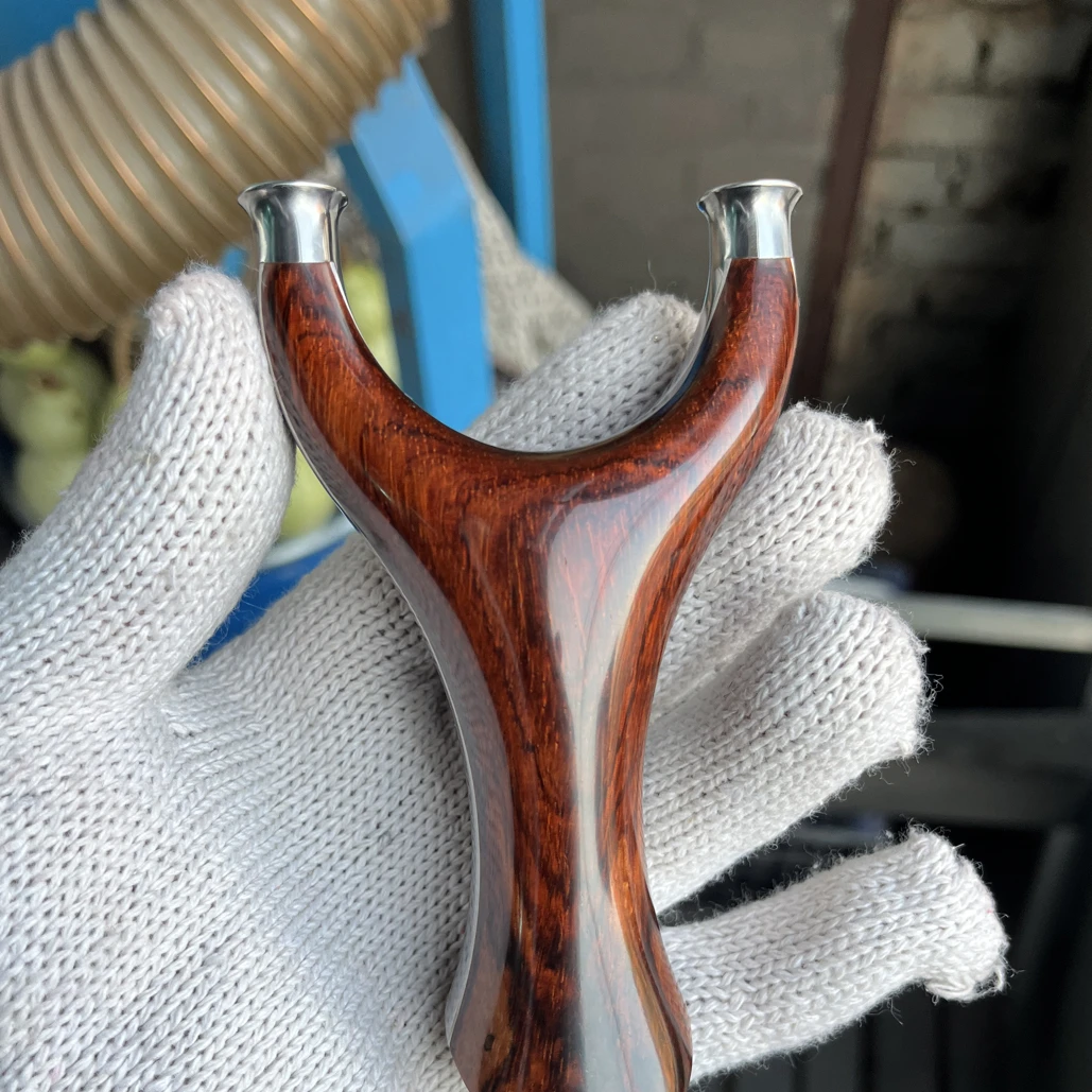 飞虎圆头贴片弓，75-14，犀牛角紫檀木料反曲款