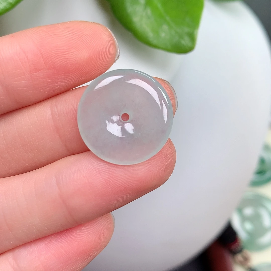 翡翠未镶嵌颈饰平安扣 18-3.6mm