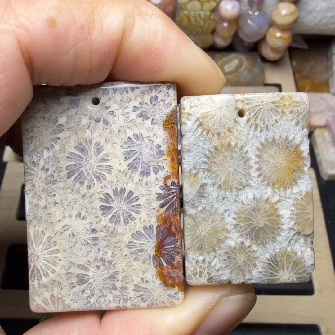 O***g硅化玉未镶嵌纯天然色有机玉石保真色瑕疵特价不退换无珠