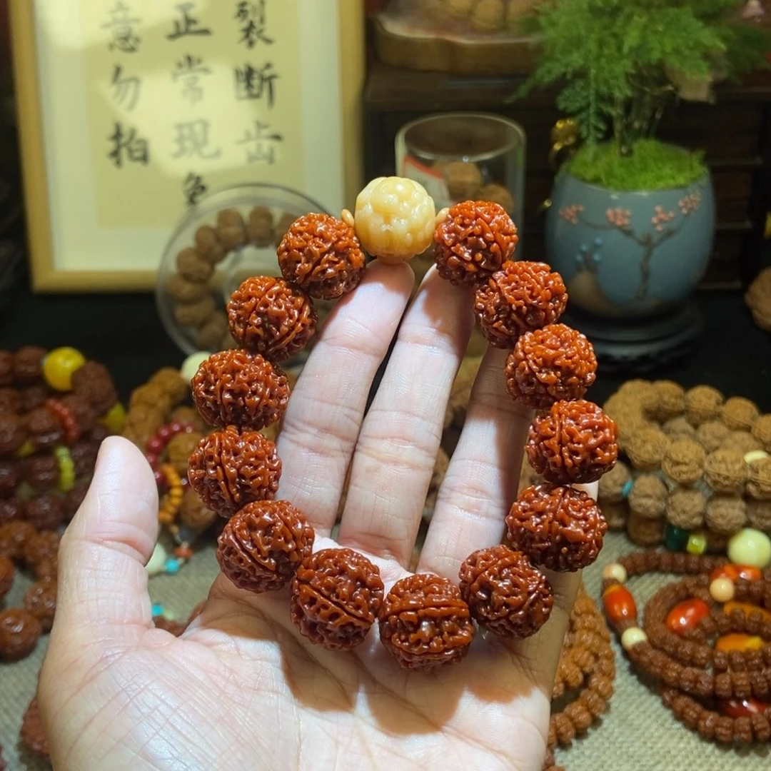 金刚菩提吊坠186玉化貔貅