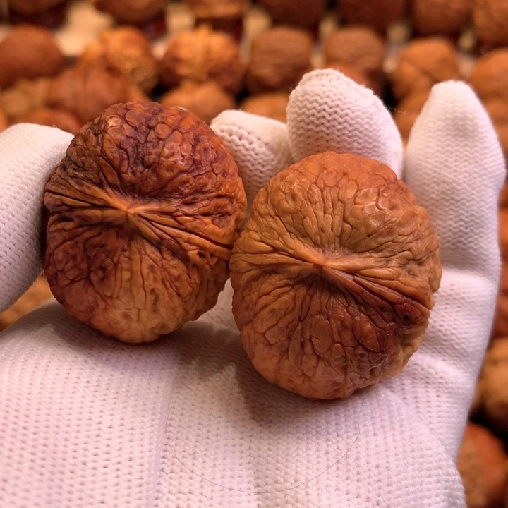 文玩核桃吊坠33哦哦哦