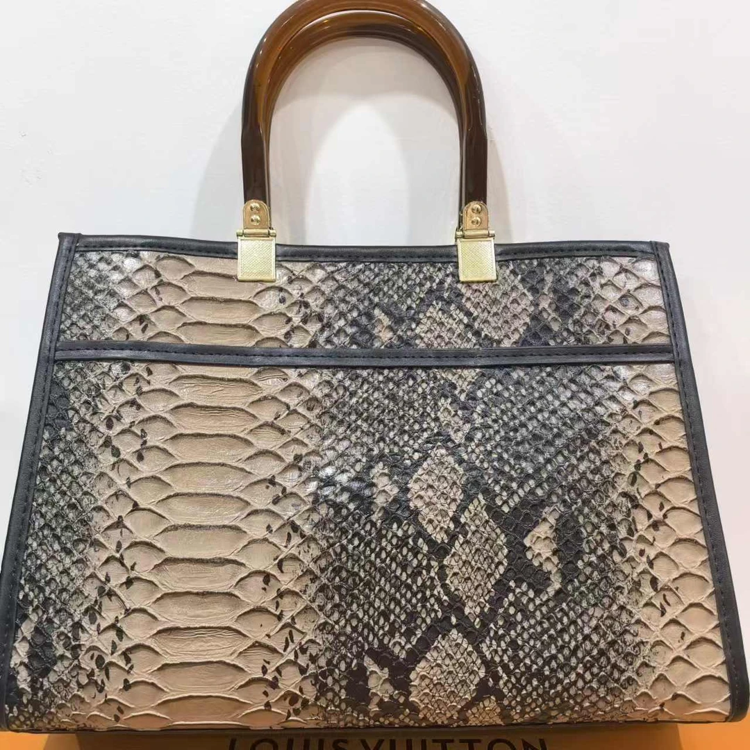 高级时尚单肩斜挎包包时尚潮流女包A066高档女士包库存一单拼手速