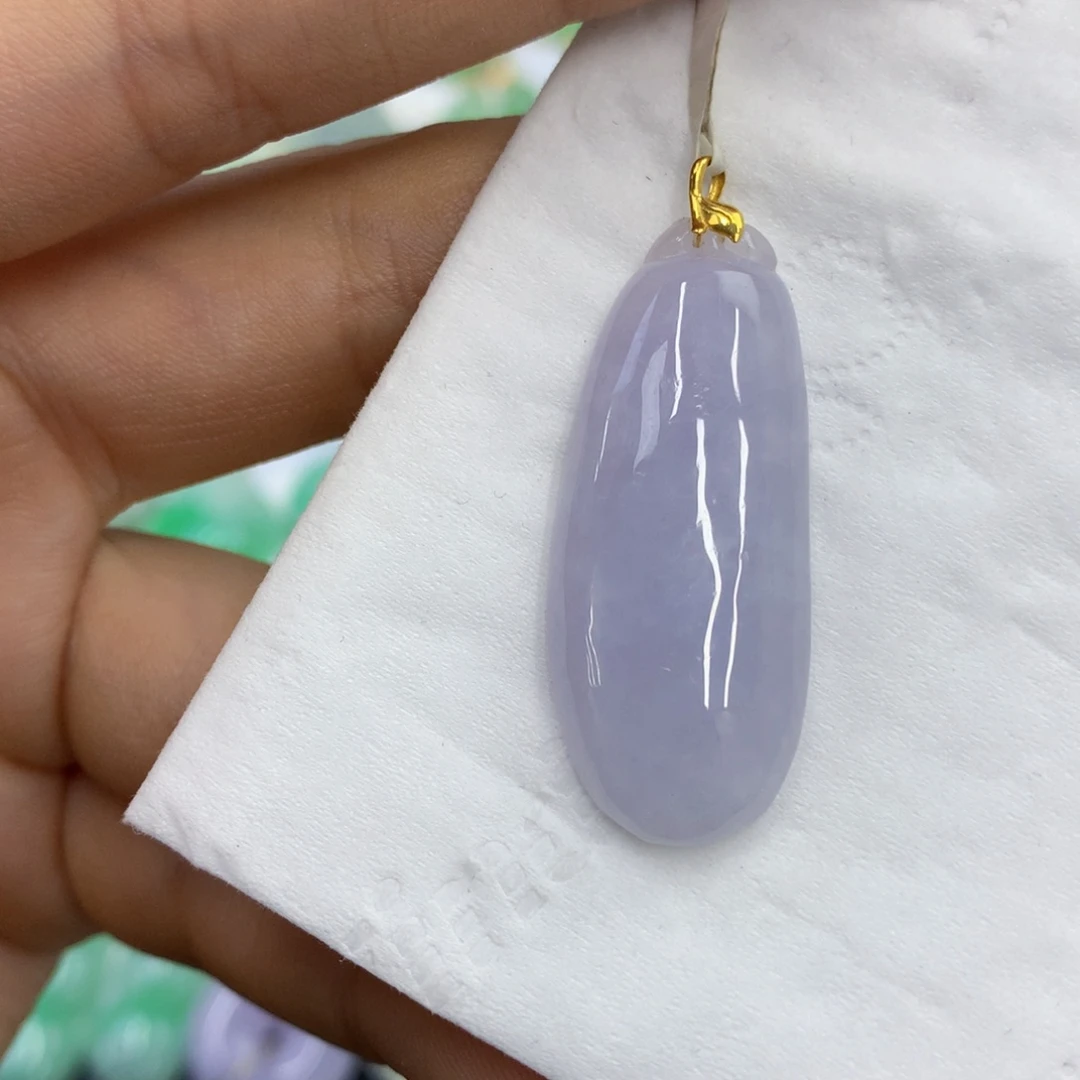 翡翠18K金镶嵌颈饰翡翠