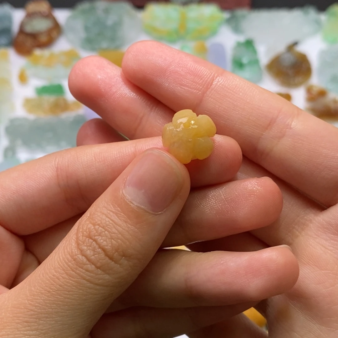 定制翡翠未镶嵌珠子