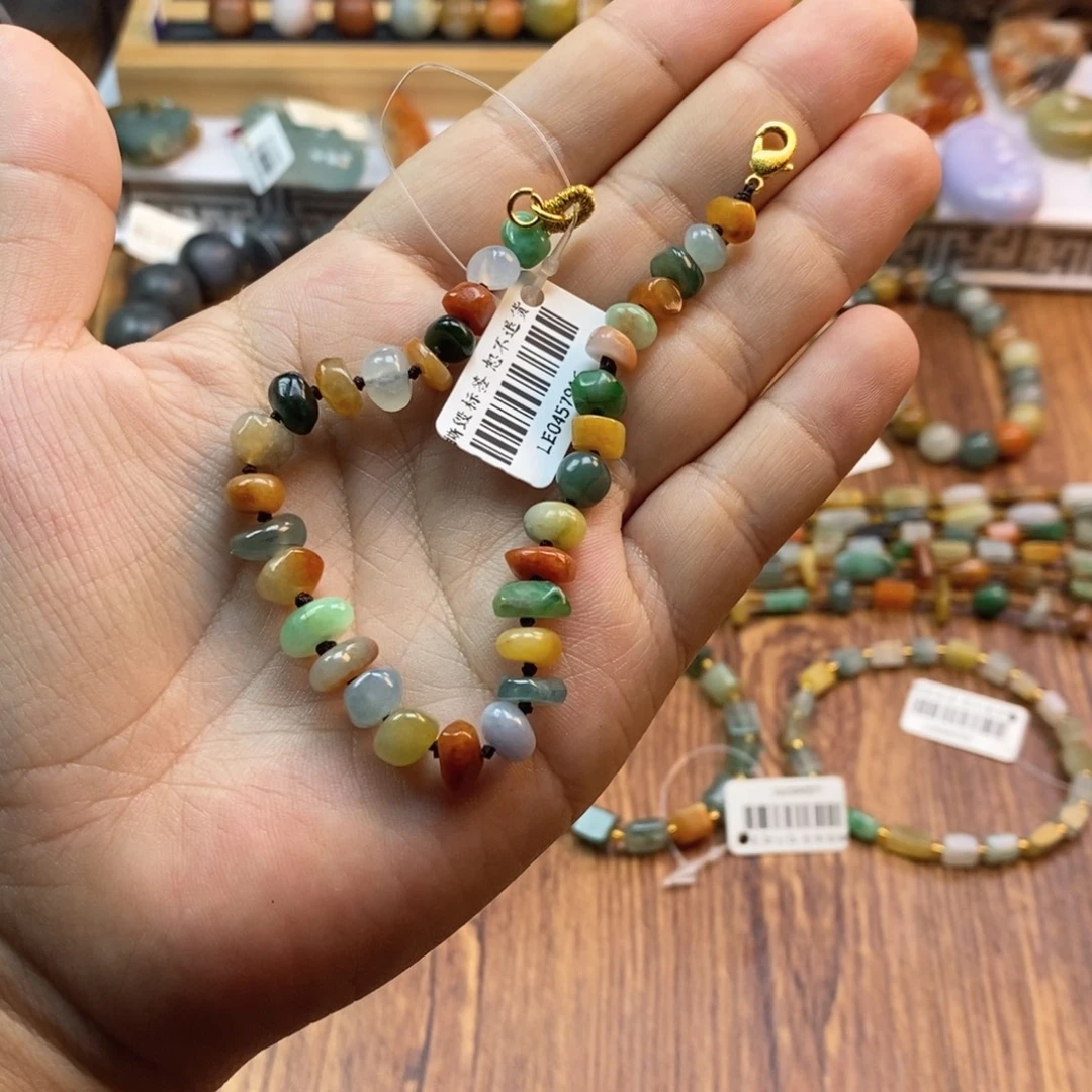 茉***开翡翠未镶嵌手链卡5.4