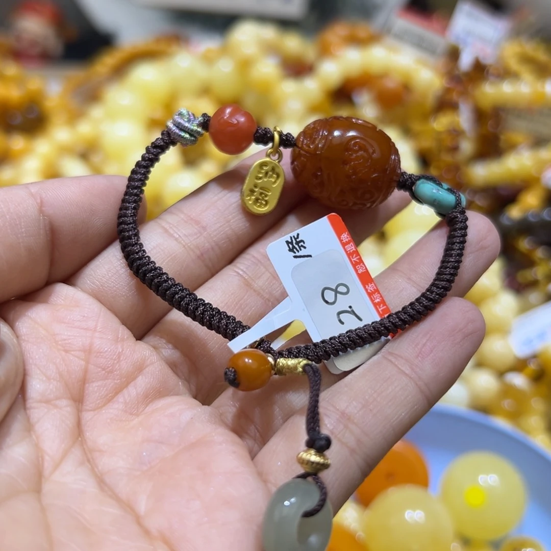 琥珀珠宝奇石未镶嵌