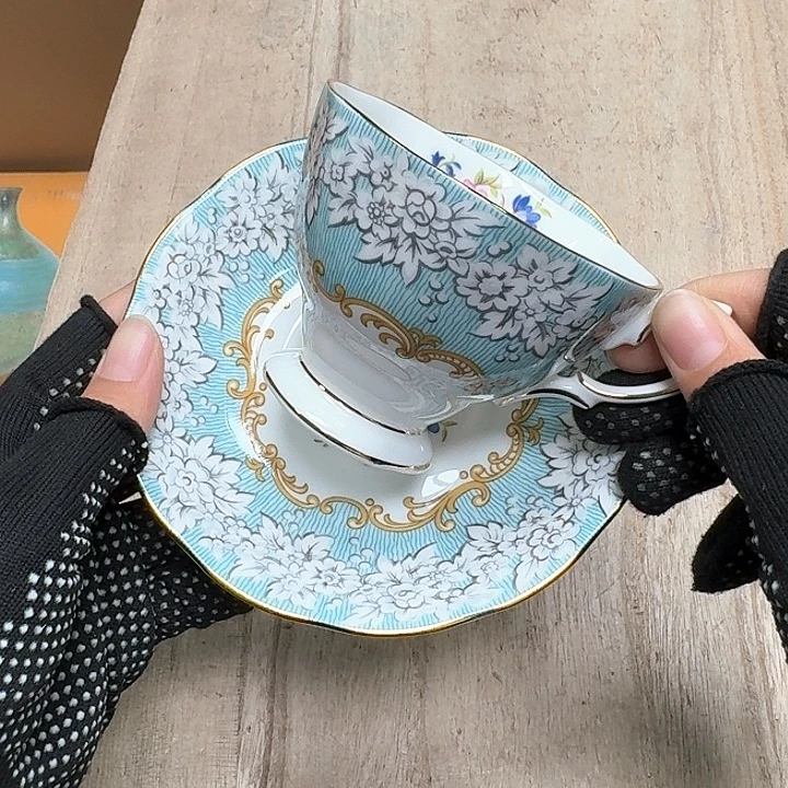 瓷片噗哈哈哈哈哈哈哈