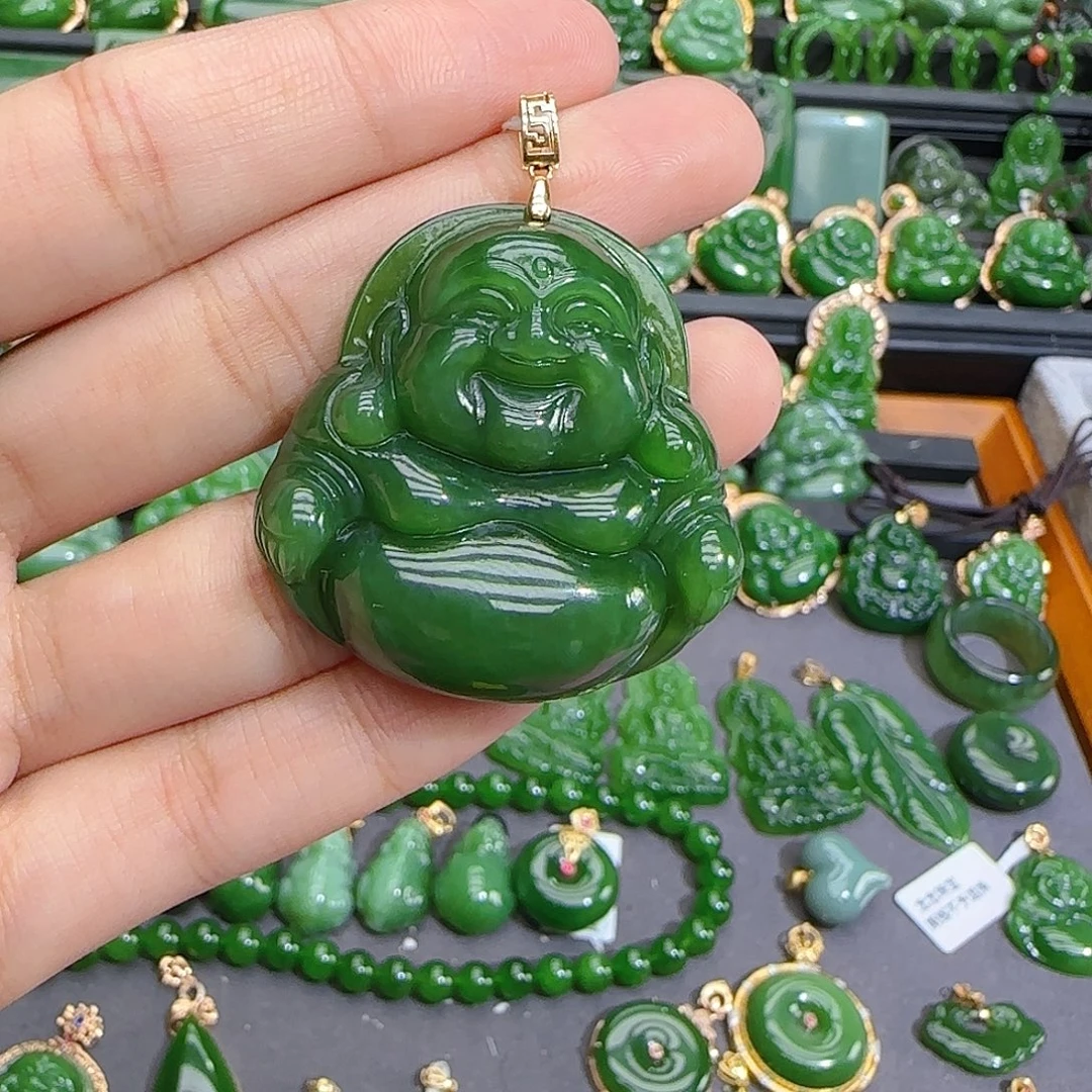 和田玉（碧玉）18K金镶嵌颈饰特价辣绿40，介意勿拍.！