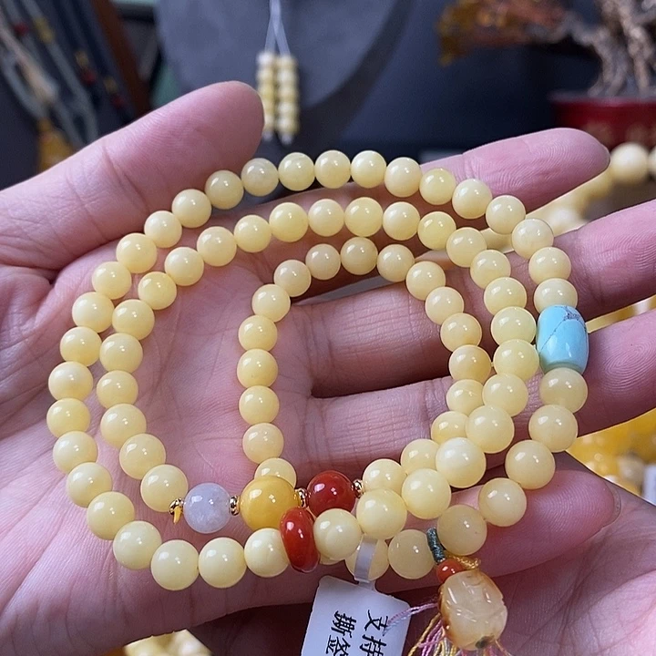 裸石琥珀未镶嵌多圈
