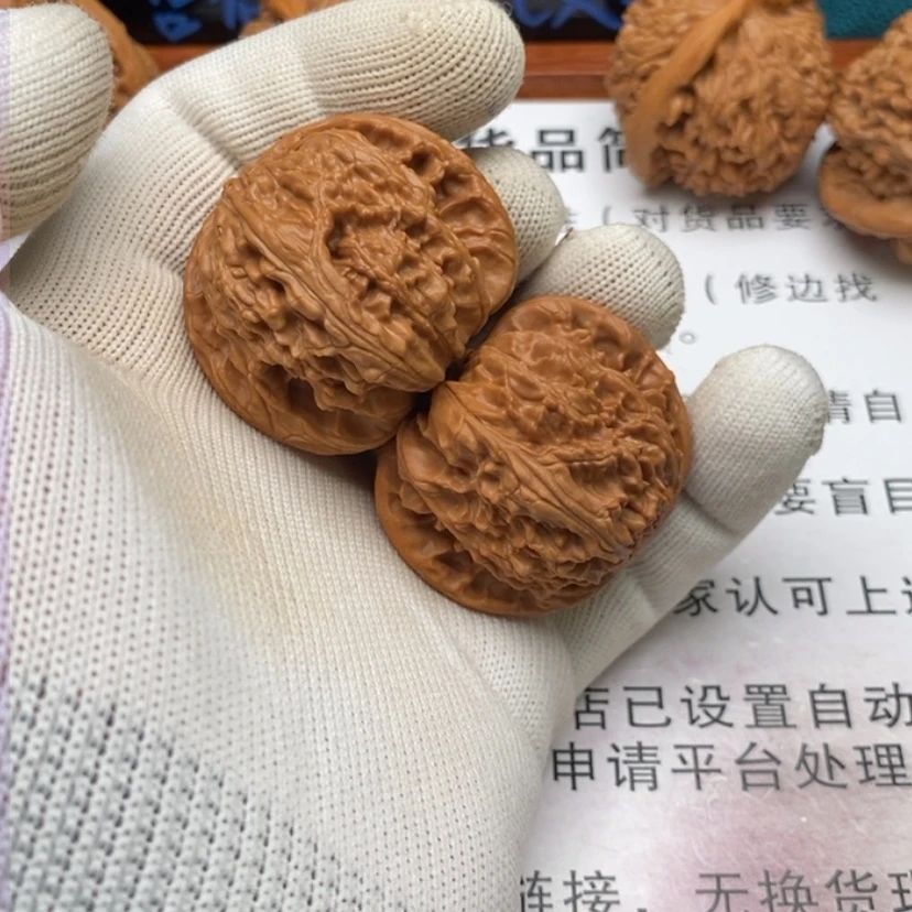 【闪购商品】吊坠文玩核桃有***星47白狮子