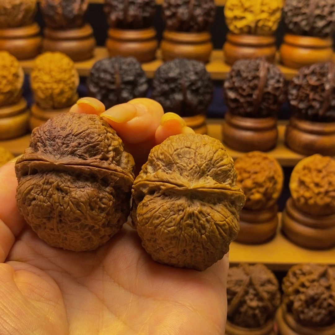 吊坠文玩核桃至等元宝44