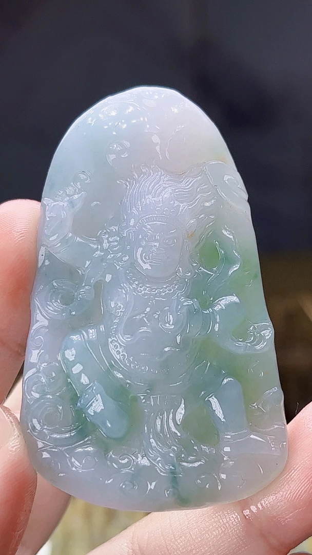 【新春好物】天然缅甸翡翠飘绿大黑天毛货买断需抛光尺寸61-37-9