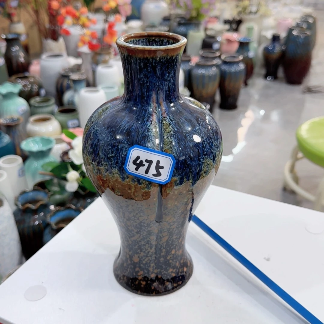 475号陶瓷高24厘米微瑕一个