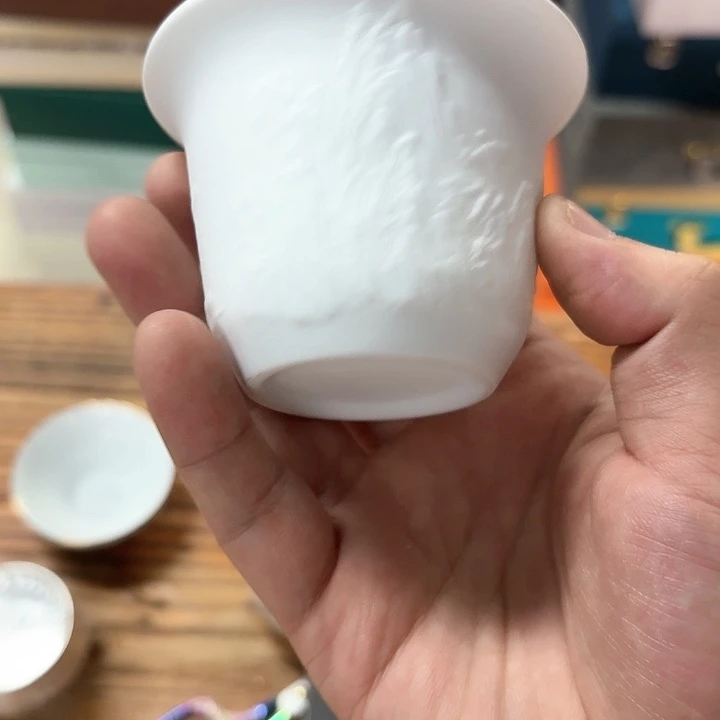 孤品茶具套装等。