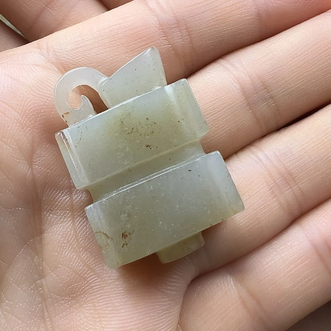 和田玉（糖玉）未镶嵌挂件